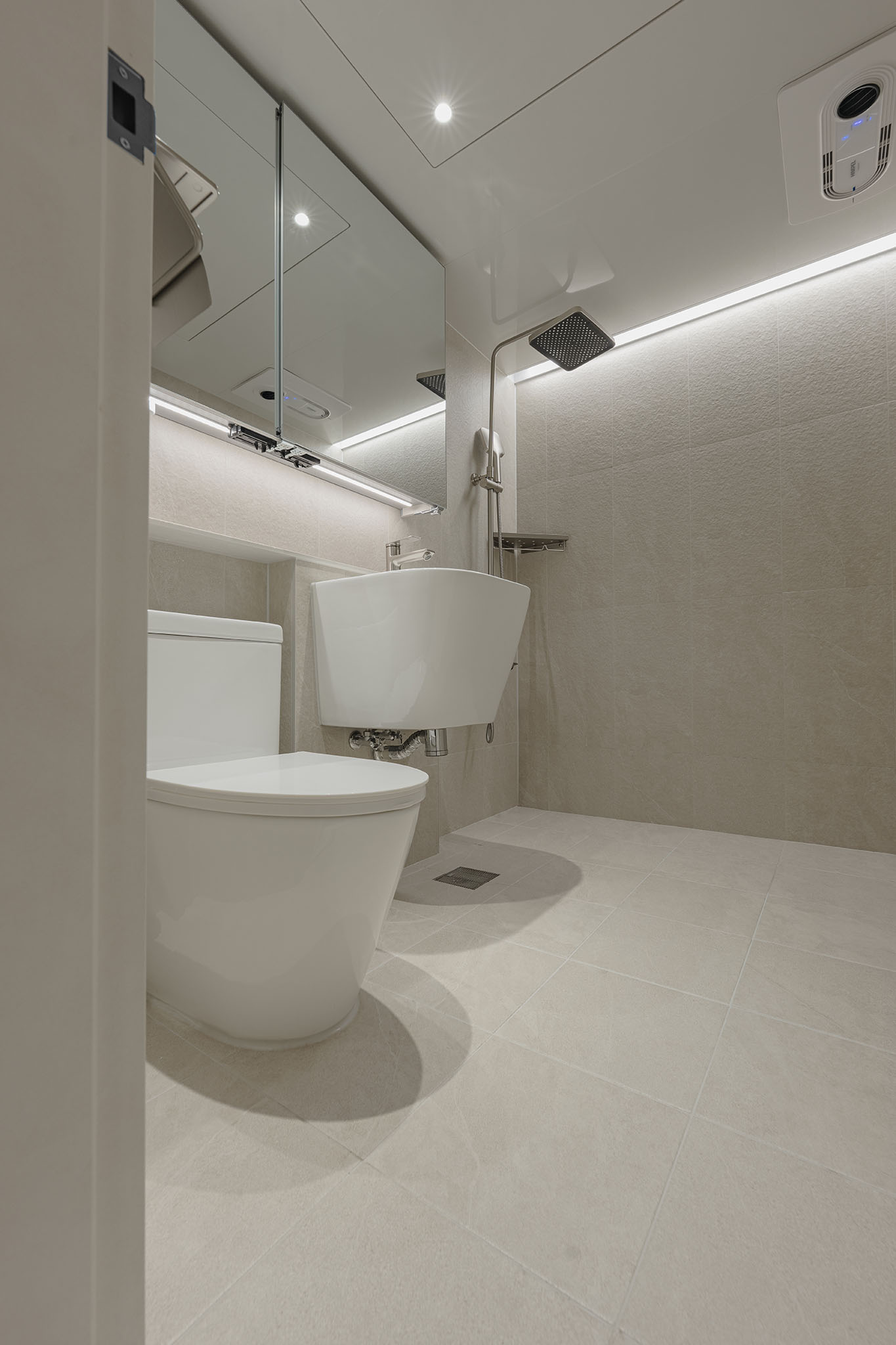 /user/i/idamdesign/editor/2608/15f4a275b51cfc1110e6bb34cade6205_1787806230_059.jpg 이미지크게보기