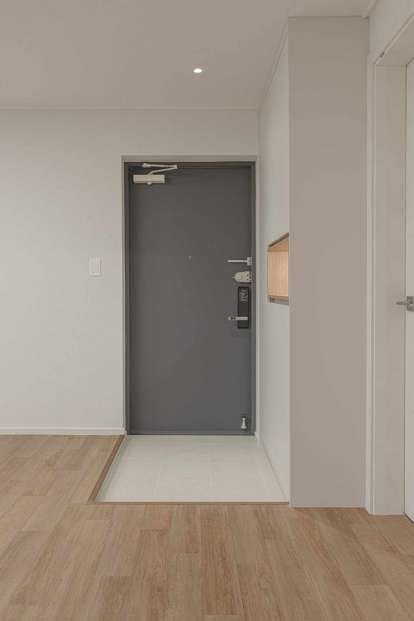 /user/i/idamdesign/editor/2608/15f4a275b51cfc1110e6bb34cade6205_1787806240_688.jpg 이미지크게보기