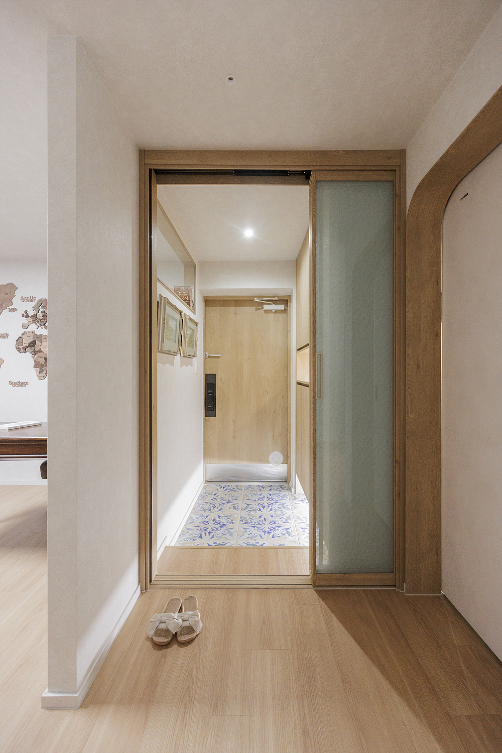 /user/i/idamdesign/editor/2608/6c6daeb4a80e1017660567b6977d3ea4_1785735102_2759.jpg 이미지크게보기