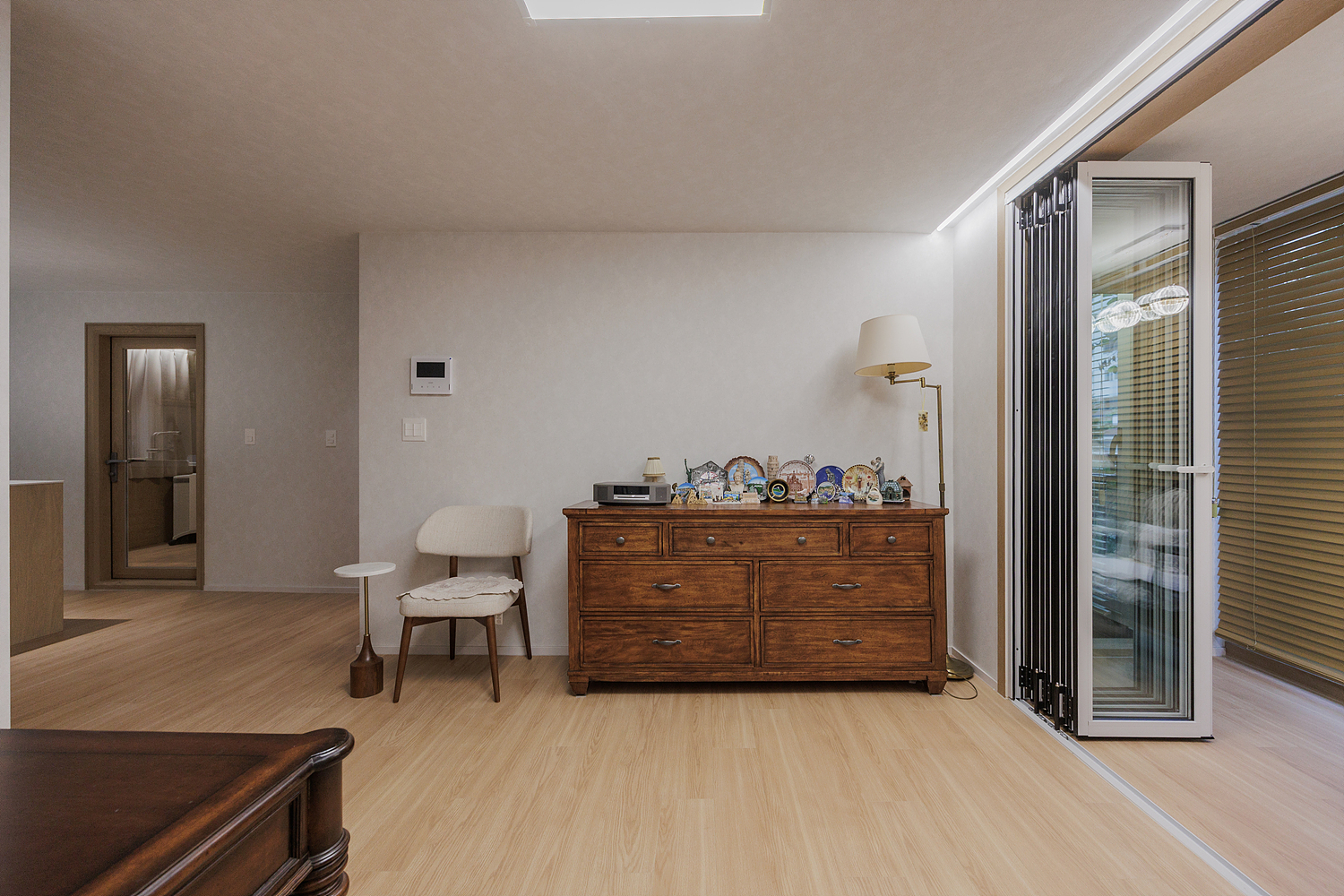 /user/i/idamdesign/editor/2608/6c6daeb4a80e1017660567b6977d3ea4_1785735111_14.jpg 이미지크게보기