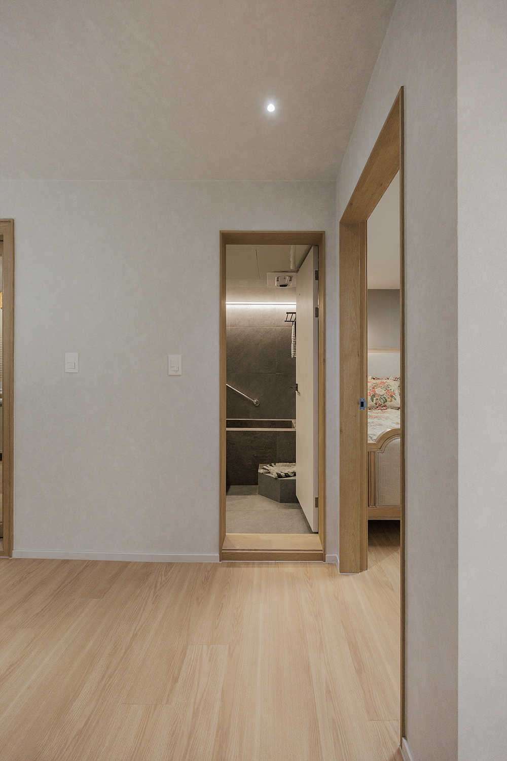/user/i/idamdesign/editor/2608/6c6daeb4a80e1017660567b6977d3ea4_1785735137_1624.jpg 이미지크게보기