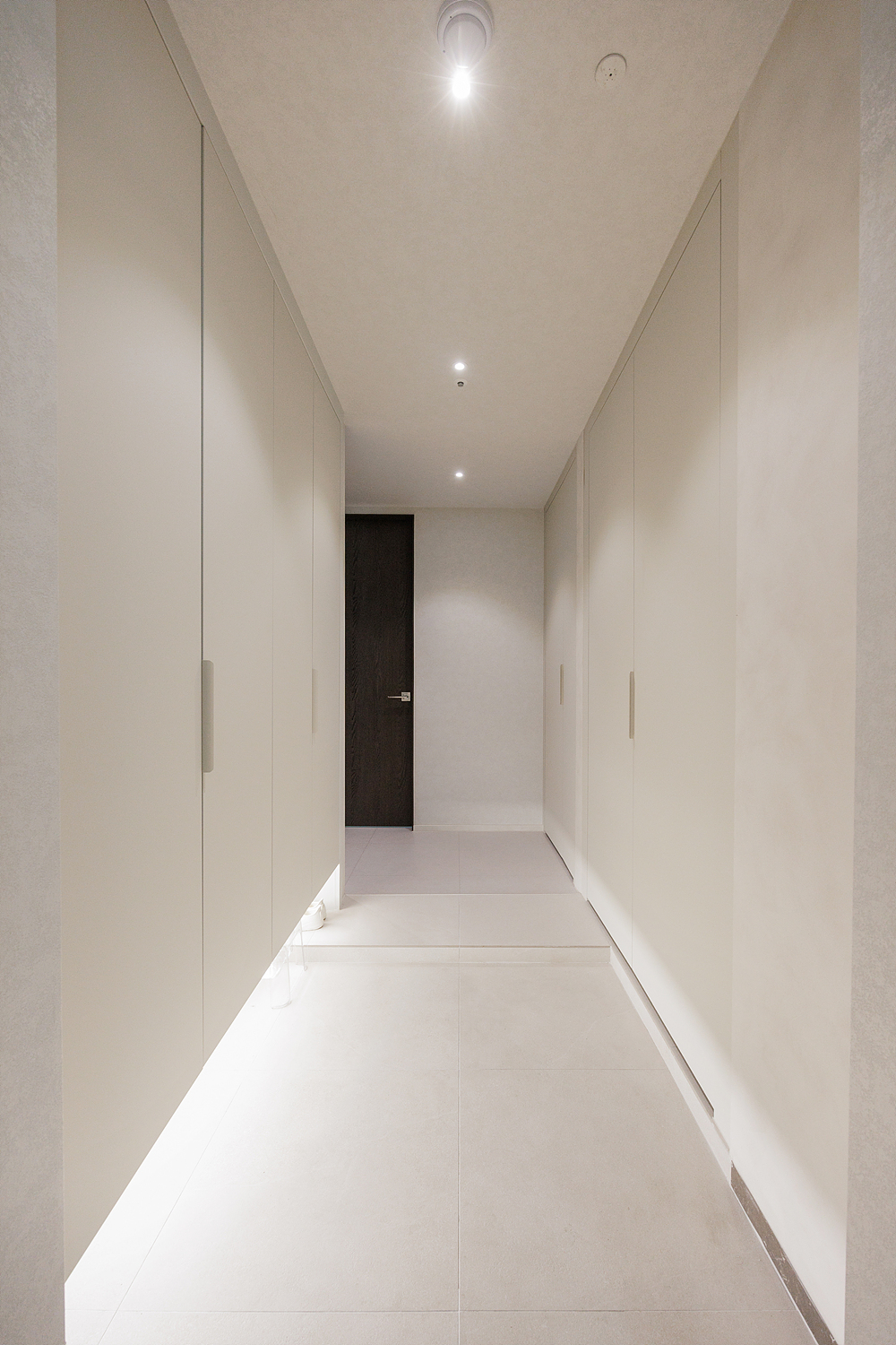 /user/i/idamdesign/editor/2608/bea605ea67853a95f4e1f304c043b6f3_1787539553_3108.jpg 이미지크게보기
