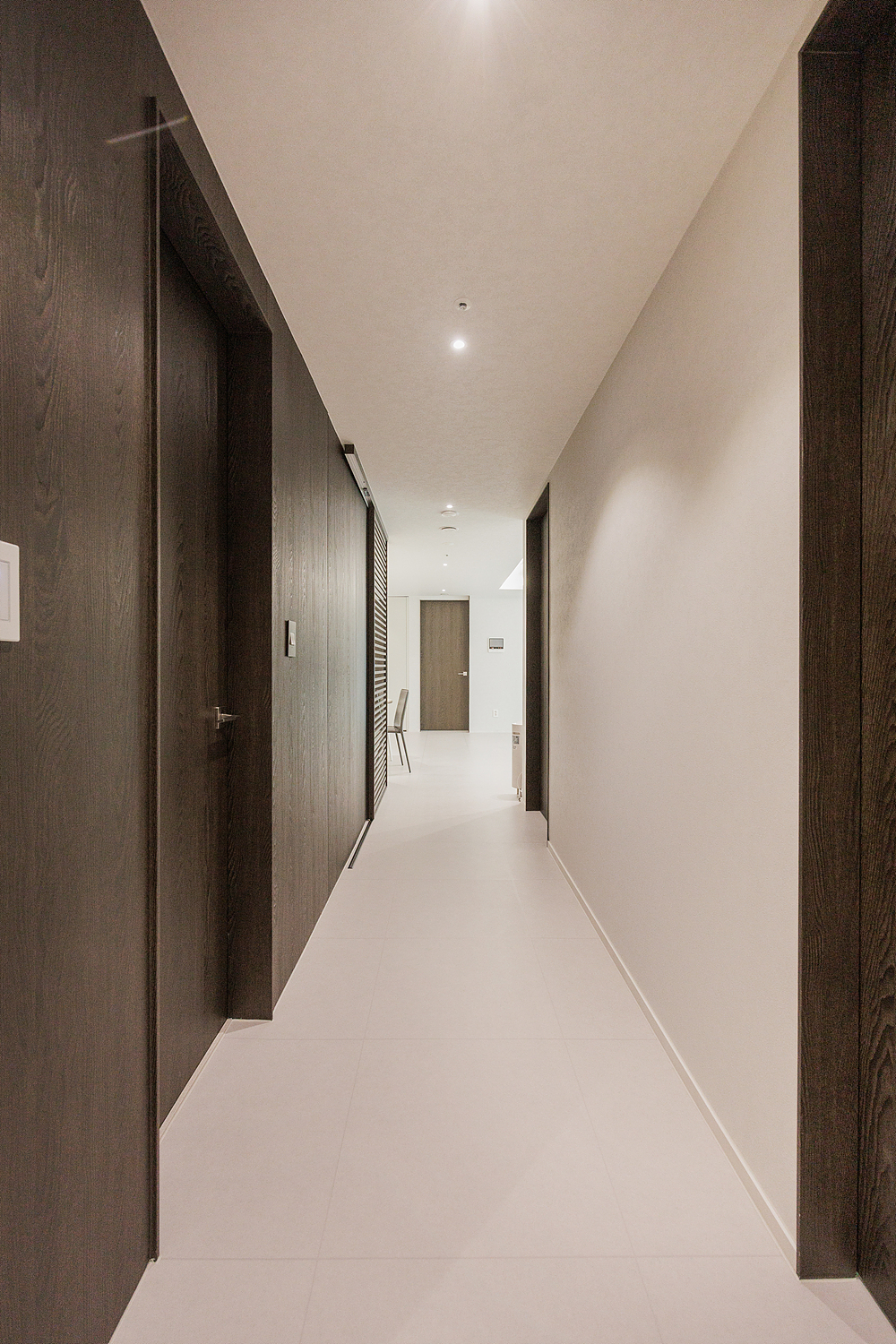 /user/i/idamdesign/editor/2608/bea605ea67853a95f4e1f304c043b6f3_1787539555_0571.jpg 이미지크게보기