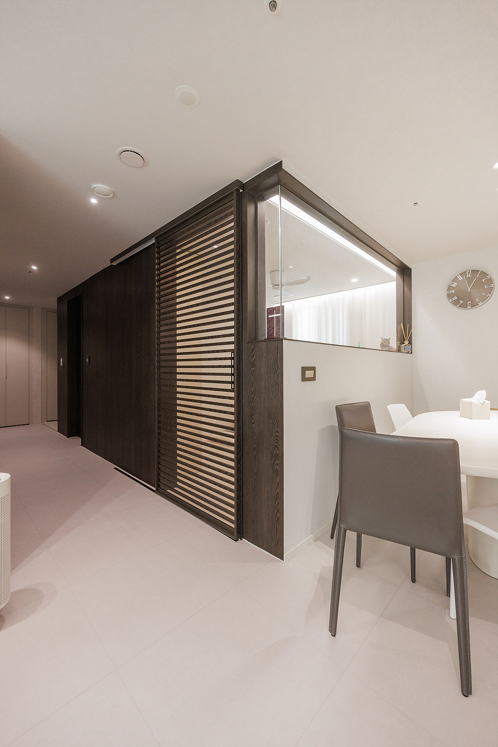 /user/i/idamdesign/editor/2608/bea605ea67853a95f4e1f304c043b6f3_1787539555_7638.jpg 이미지크게보기