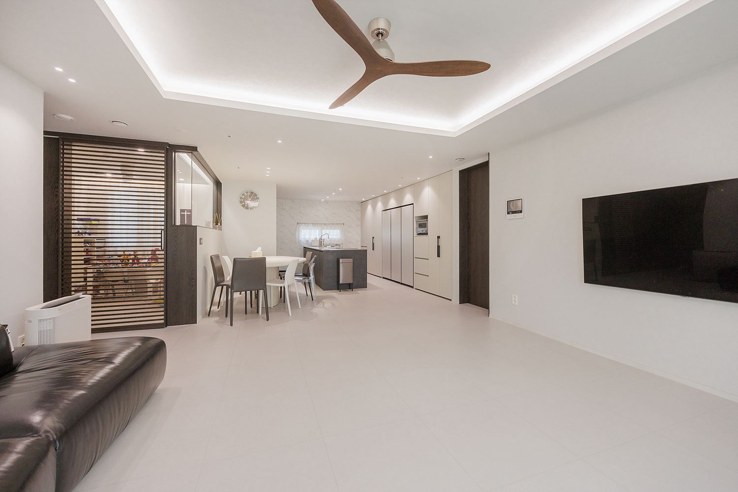 /user/i/idamdesign/editor/2608/bea605ea67853a95f4e1f304c043b6f3_1787539557_23.jpg 이미지크게보기