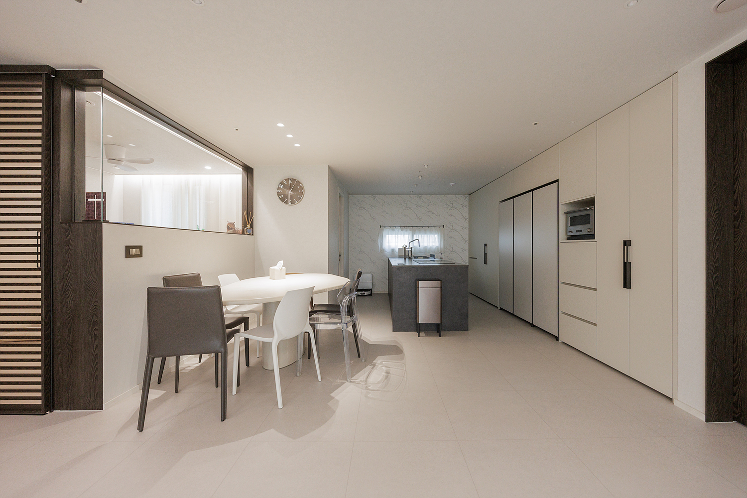/user/i/idamdesign/editor/2608/bea605ea67853a95f4e1f304c043b6f3_1787539568_151.jpg 이미지크게보기
