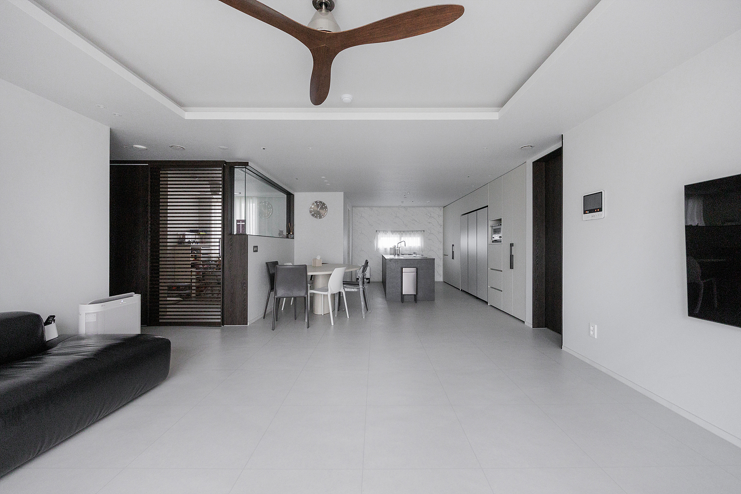 /user/i/idamdesign/editor/2608/bea605ea67853a95f4e1f304c043b6f3_1787539651_3122.jpg 이미지크게보기