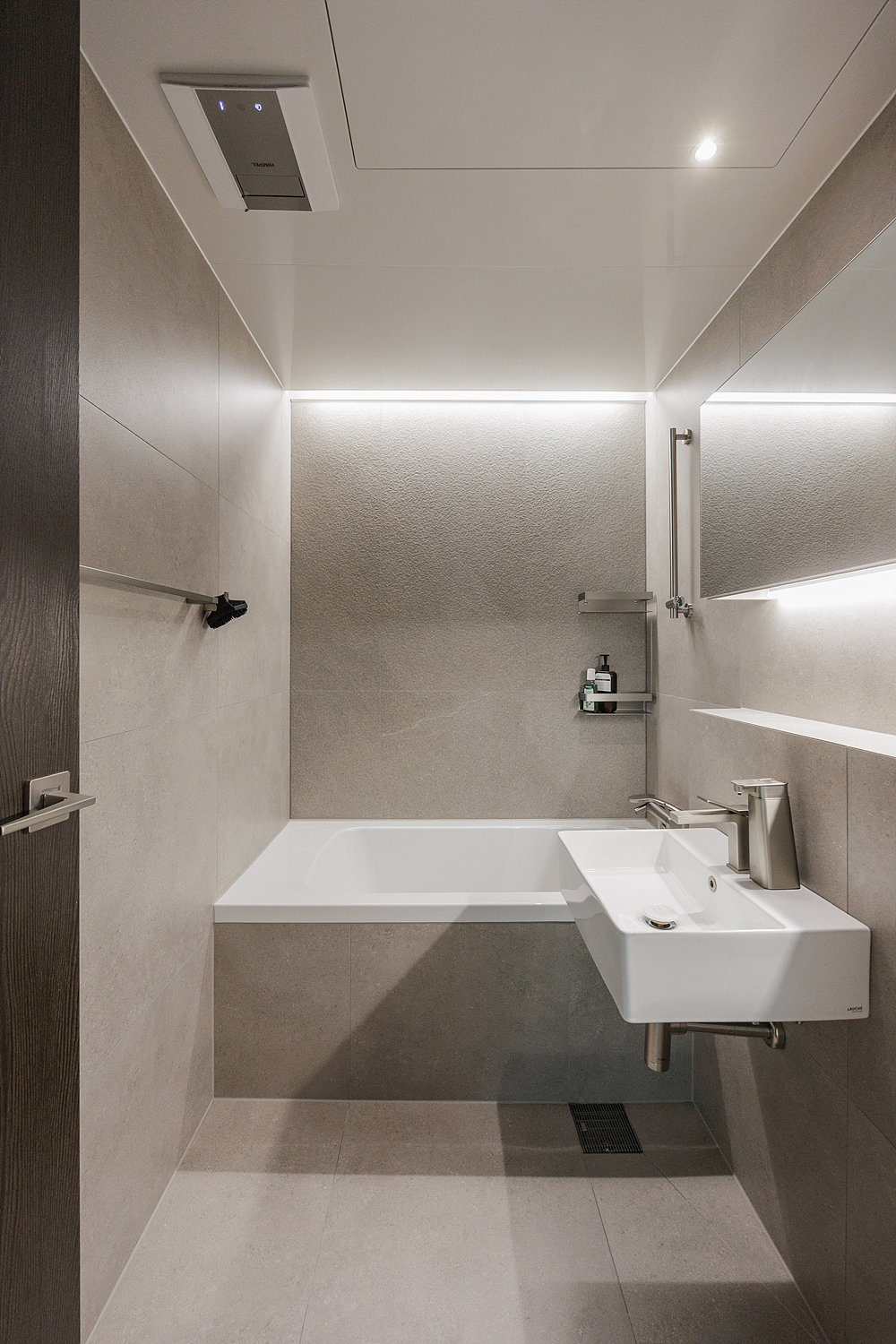 /user/i/idamdesign/editor/2608/bea605ea67853a95f4e1f304c043b6f3_1787539660_1771.jpg 이미지크게보기
