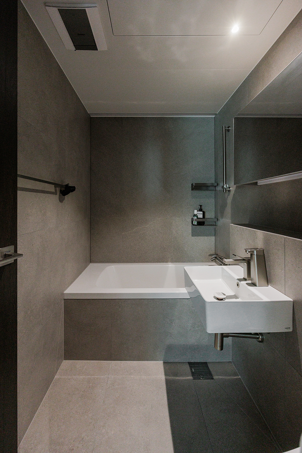 /user/i/idamdesign/editor/2608/bea605ea67853a95f4e1f304c043b6f3_1787539660_6796.jpg 이미지크게보기