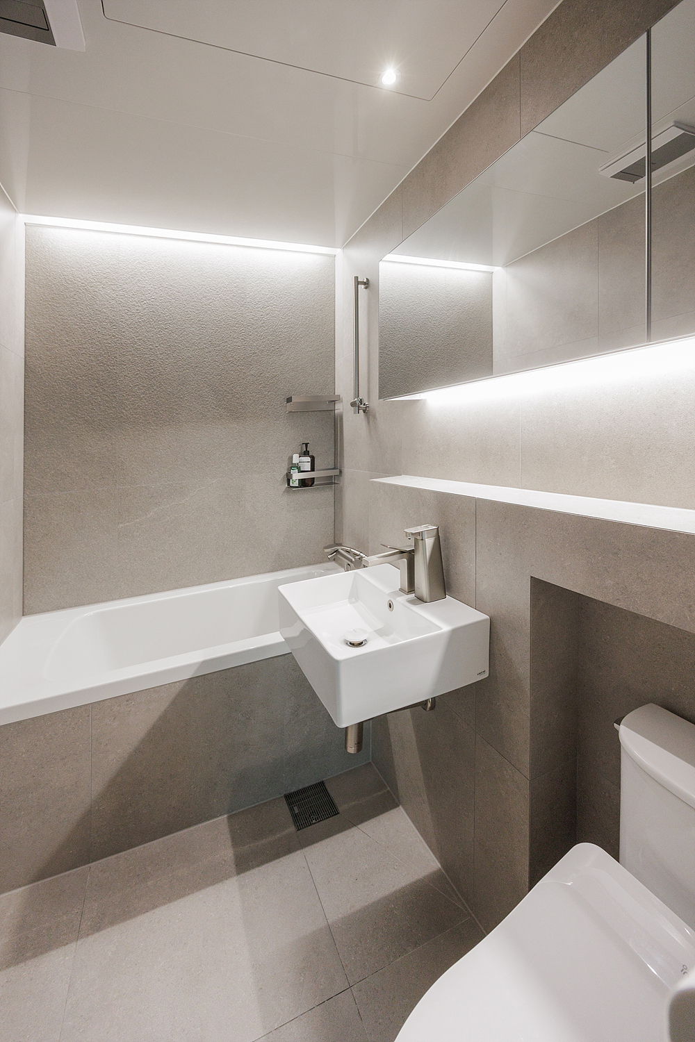 /user/i/idamdesign/editor/2608/bea605ea67853a95f4e1f304c043b6f3_1787539662_5933.jpg 이미지크게보기