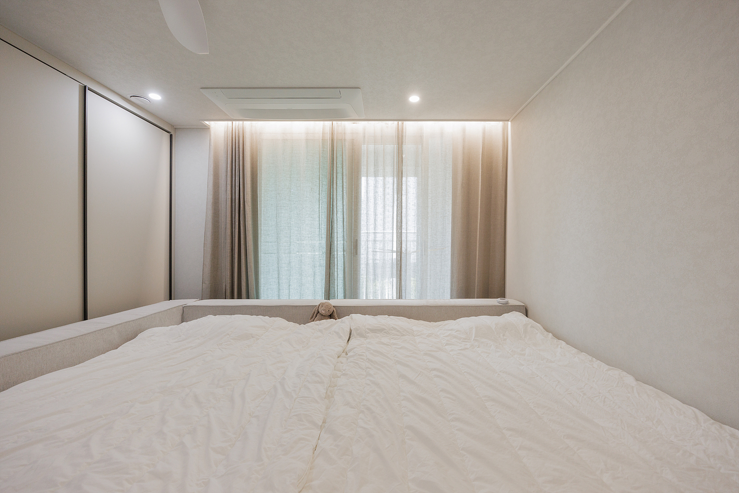 /user/i/idamdesign/editor/2608/bea605ea67853a95f4e1f304c043b6f3_1787539801_8371.jpg 이미지크게보기