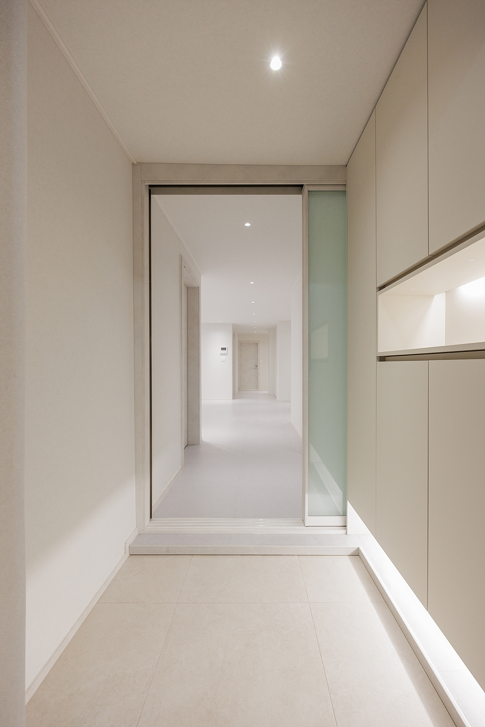/user/i/idamdesign/editor/2608/c86547194f467bba3eec9dfed67e3c43_1788145139_4049.jpg 이미지크게보기