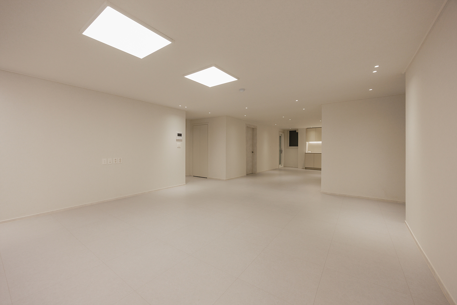 /user/i/idamdesign/editor/2608/c86547194f467bba3eec9dfed67e3c43_1788145141_414.jpg 이미지크게보기