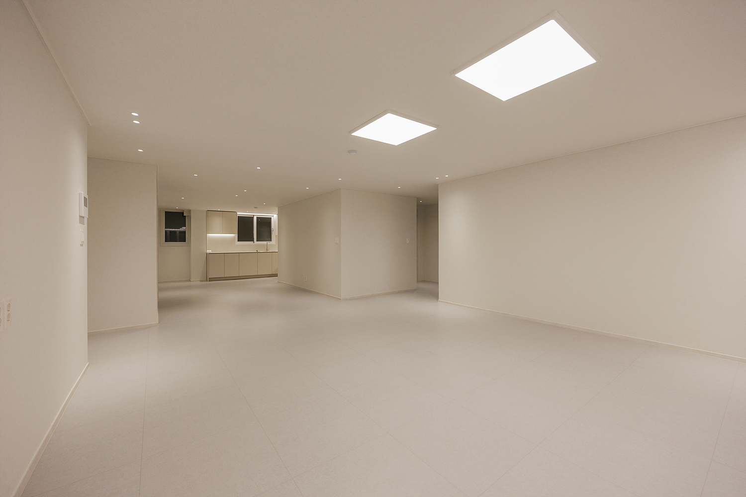 /user/i/idamdesign/editor/2608/c86547194f467bba3eec9dfed67e3c43_1788145141_58.jpg 이미지크게보기