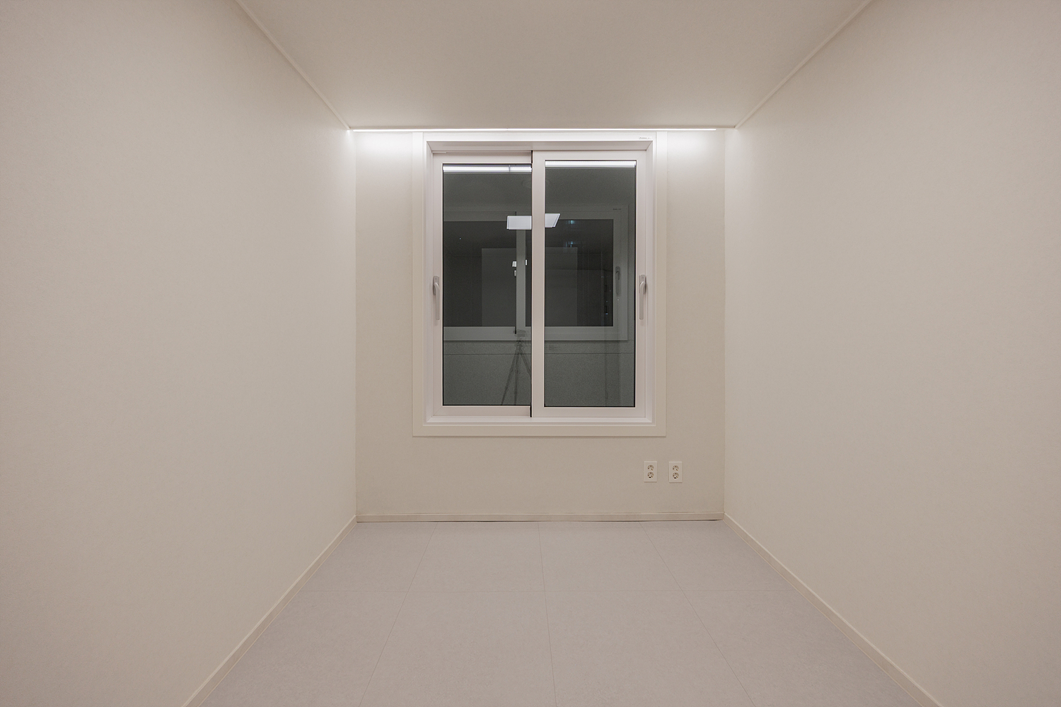 /user/i/idamdesign/editor/2608/c86547194f467bba3eec9dfed67e3c43_1788145163_9366.jpg 이미지크게보기