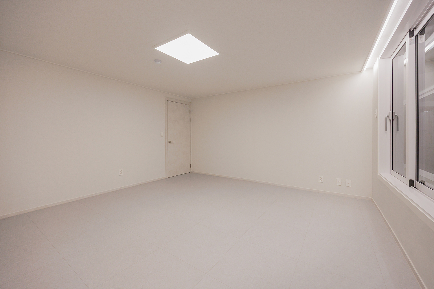 /user/i/idamdesign/editor/2608/c86547194f467bba3eec9dfed67e3c43_1788145170_2597.jpg 이미지크게보기
