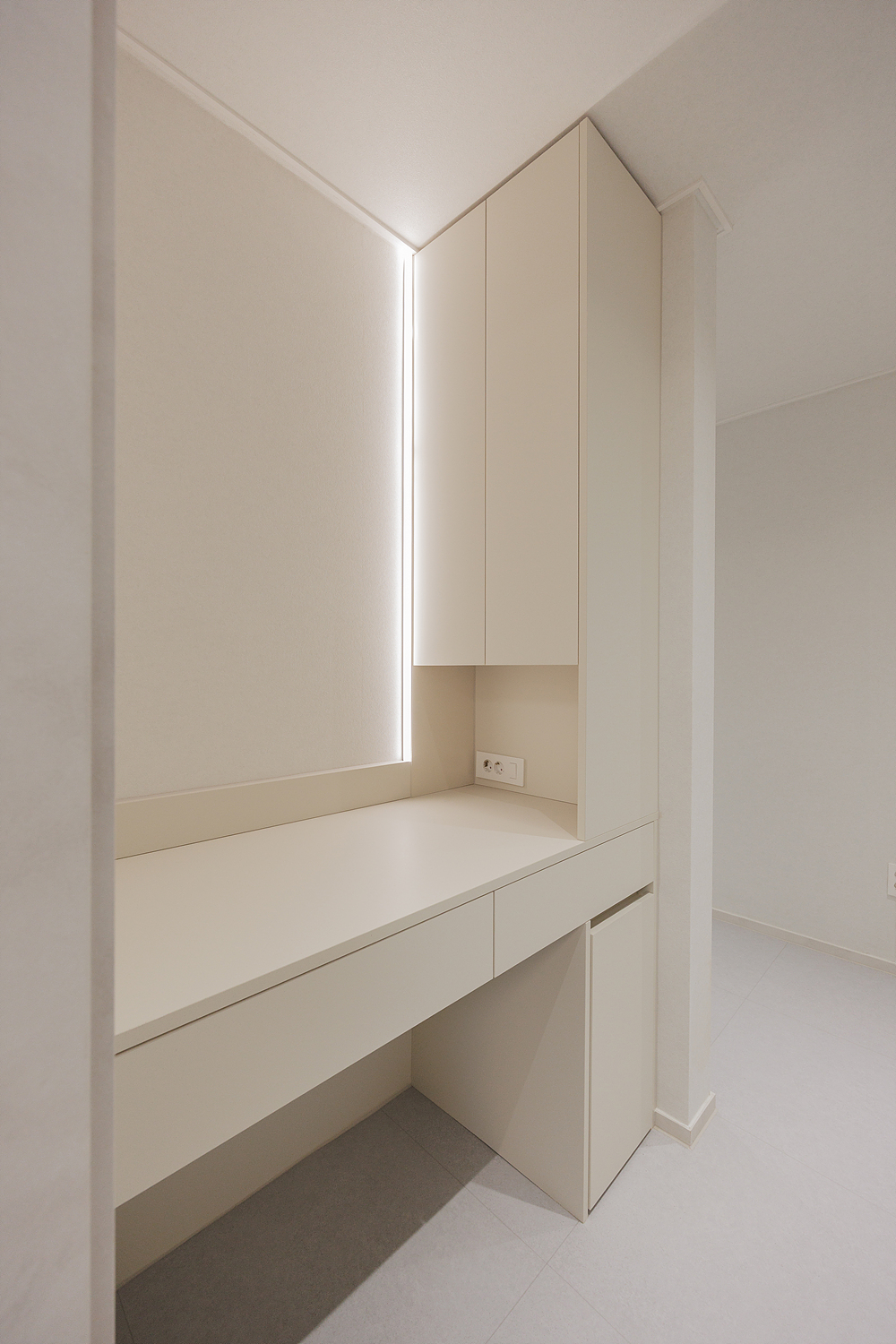/user/i/idamdesign/editor/2608/c86547194f467bba3eec9dfed67e3c43_1788145171_1431.jpg 이미지크게보기