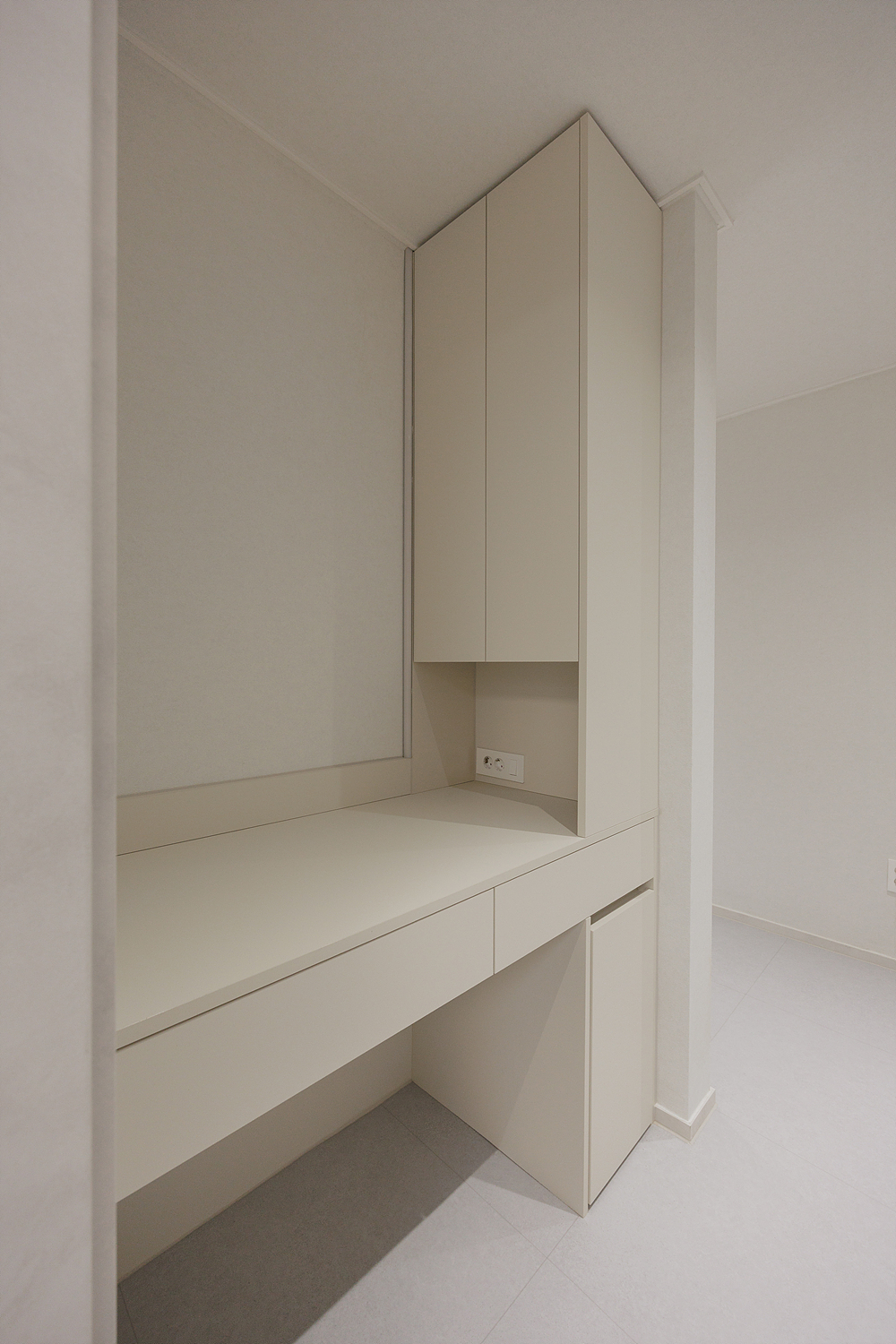 /user/i/idamdesign/editor/2608/c86547194f467bba3eec9dfed67e3c43_1788145171_3198.jpg 이미지크게보기