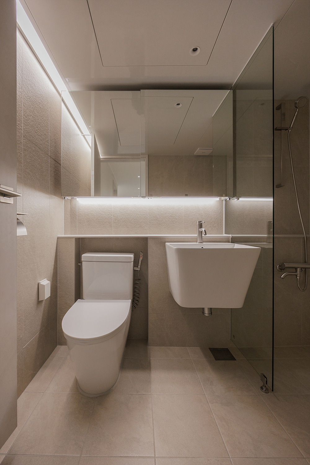 /user/i/idamdesign/editor/2608/c86547194f467bba3eec9dfed67e3c43_1788145173_0059.jpg 이미지크게보기
