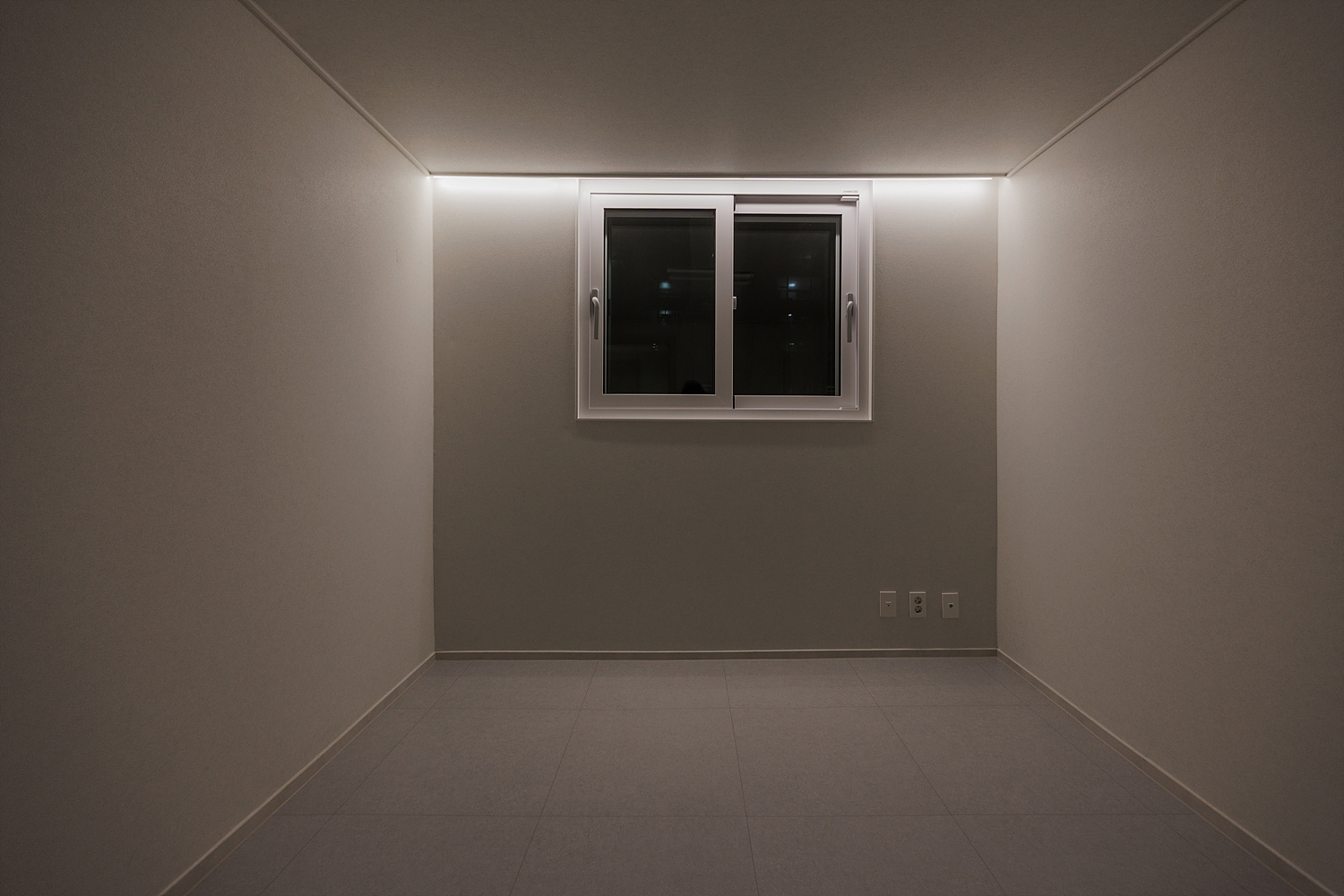 /user/i/idamdesign/editor/2608/c86547194f467bba3eec9dfed67e3c43_1788145186_7145.jpg 이미지크게보기