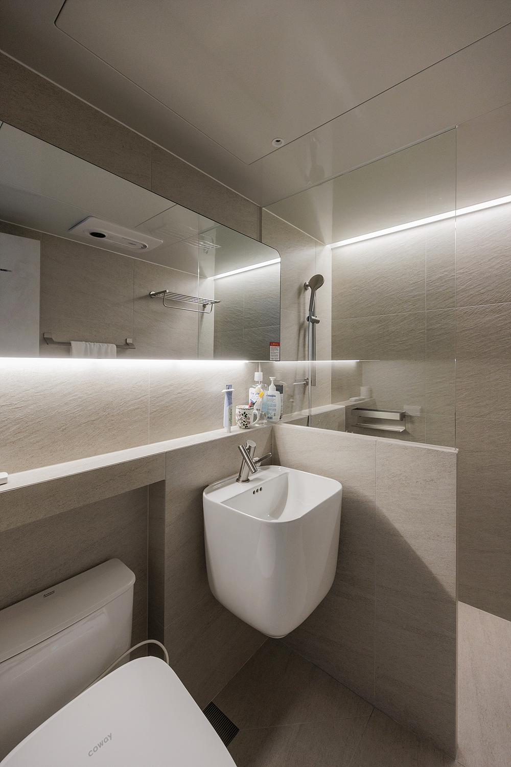 /user/i/idamdesign/editor/2608/d2a6f50aff0d30f3ede7721ed7a84072_1786422267_8538.jpg 이미지크게보기