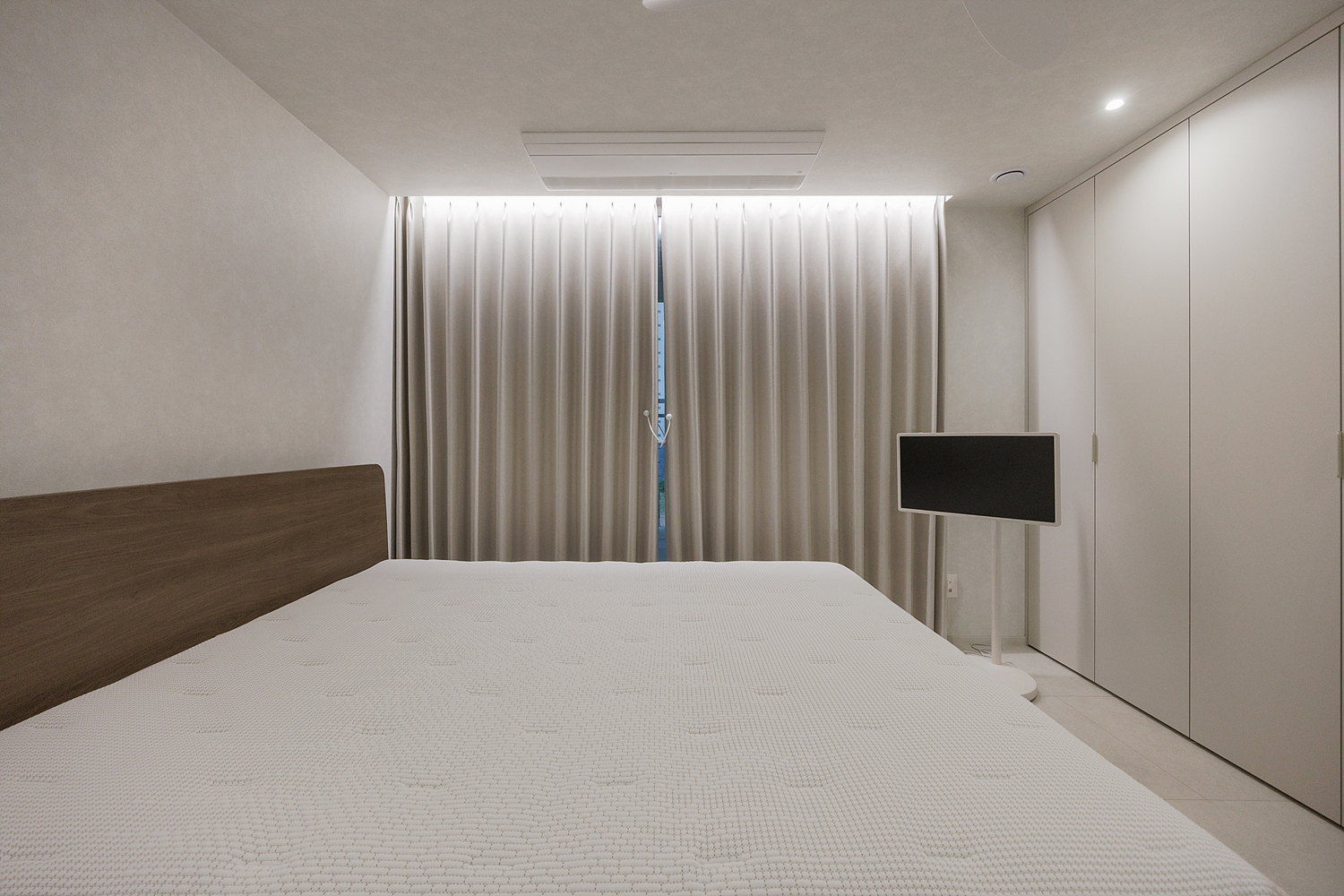 /user/i/idamdesign/editor/2608/dd87e09d95b9eaecd16addf53c57b8f5_1787030531_3784.jpg 이미지크게보기