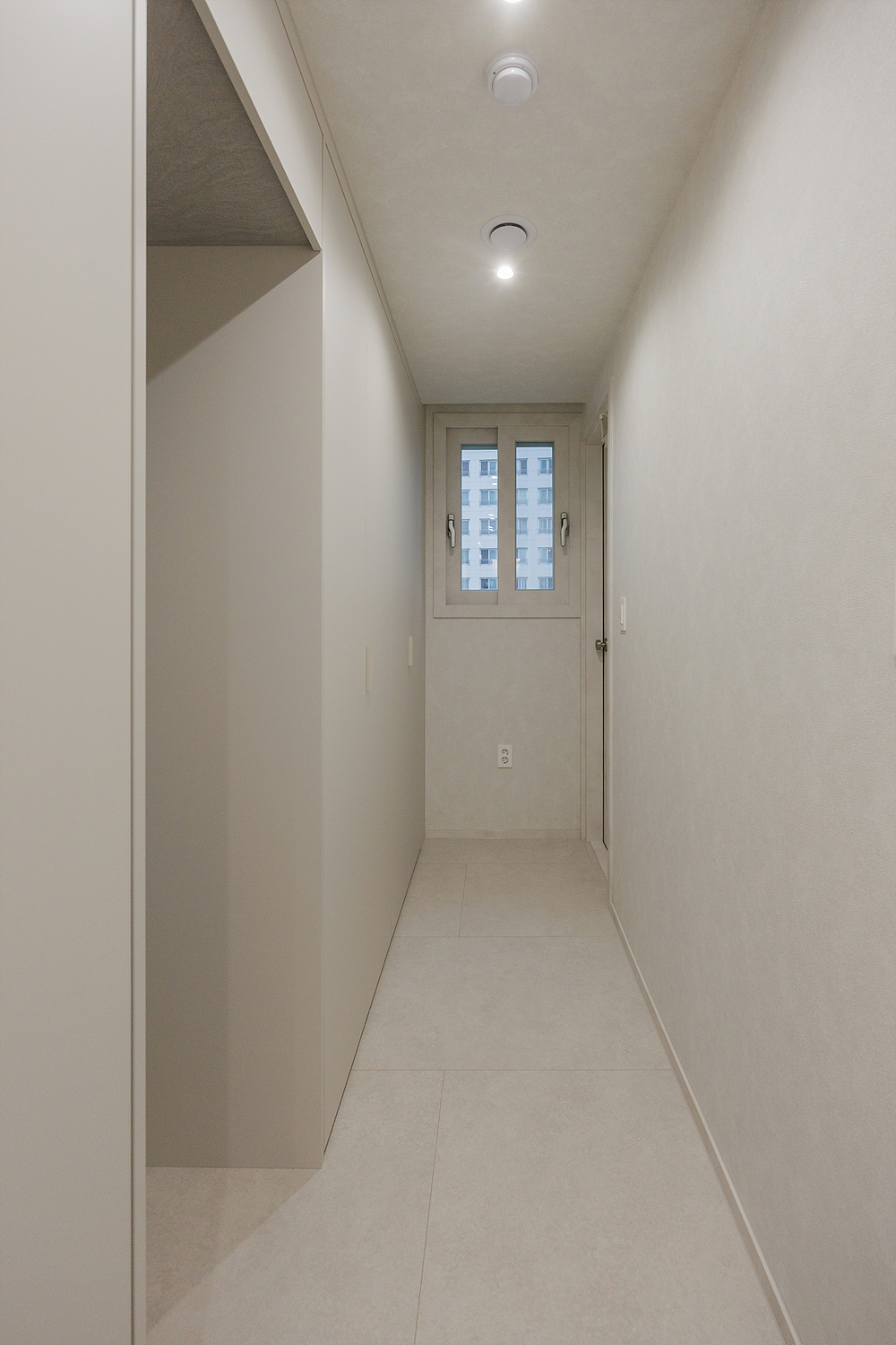 /user/i/idamdesign/editor/2608/dd87e09d95b9eaecd16addf53c57b8f5_1787030538_8007.jpg 이미지크게보기