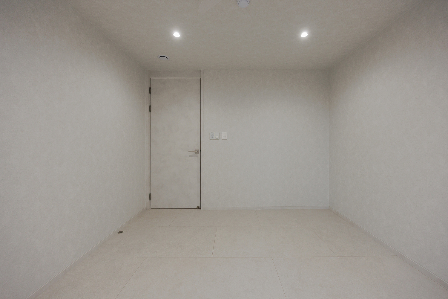 /user/i/idamdesign/editor/2608/dd87e09d95b9eaecd16addf53c57b8f5_1787030556_2682.jpg 이미지크게보기