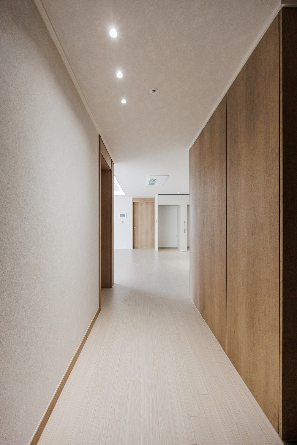 /user/i/idamdesign/editor/2609/12fc681adc29ef15e59fdaae46499658_1788410795_3573.jpg 이미지크게보기