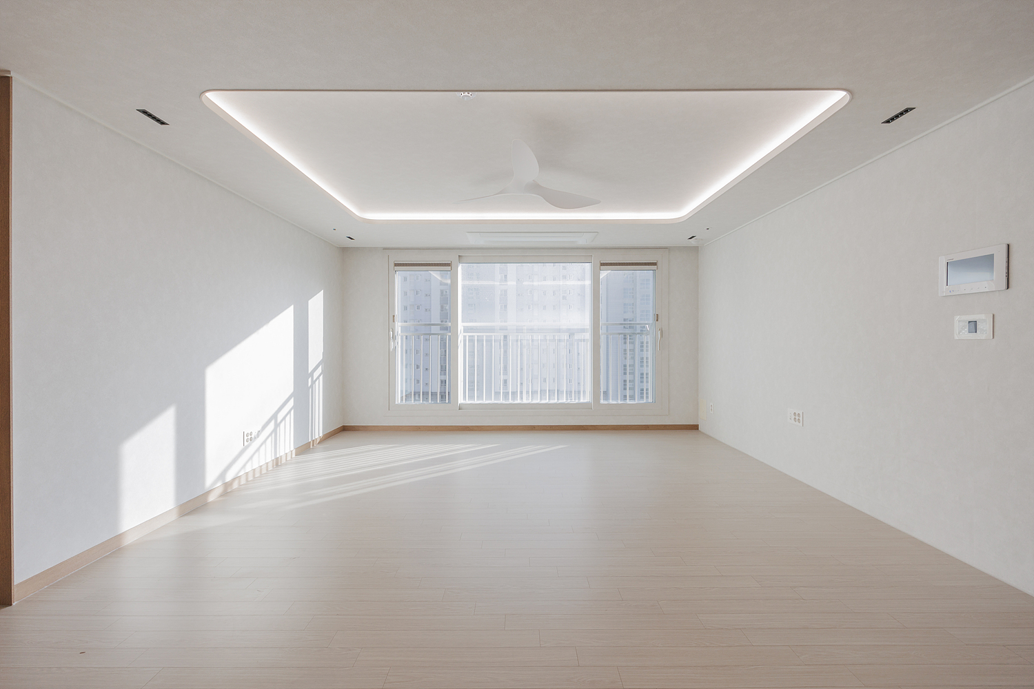 /user/i/idamdesign/editor/2609/12fc681adc29ef15e59fdaae46499658_1788410804_3962.jpg 이미지크게보기