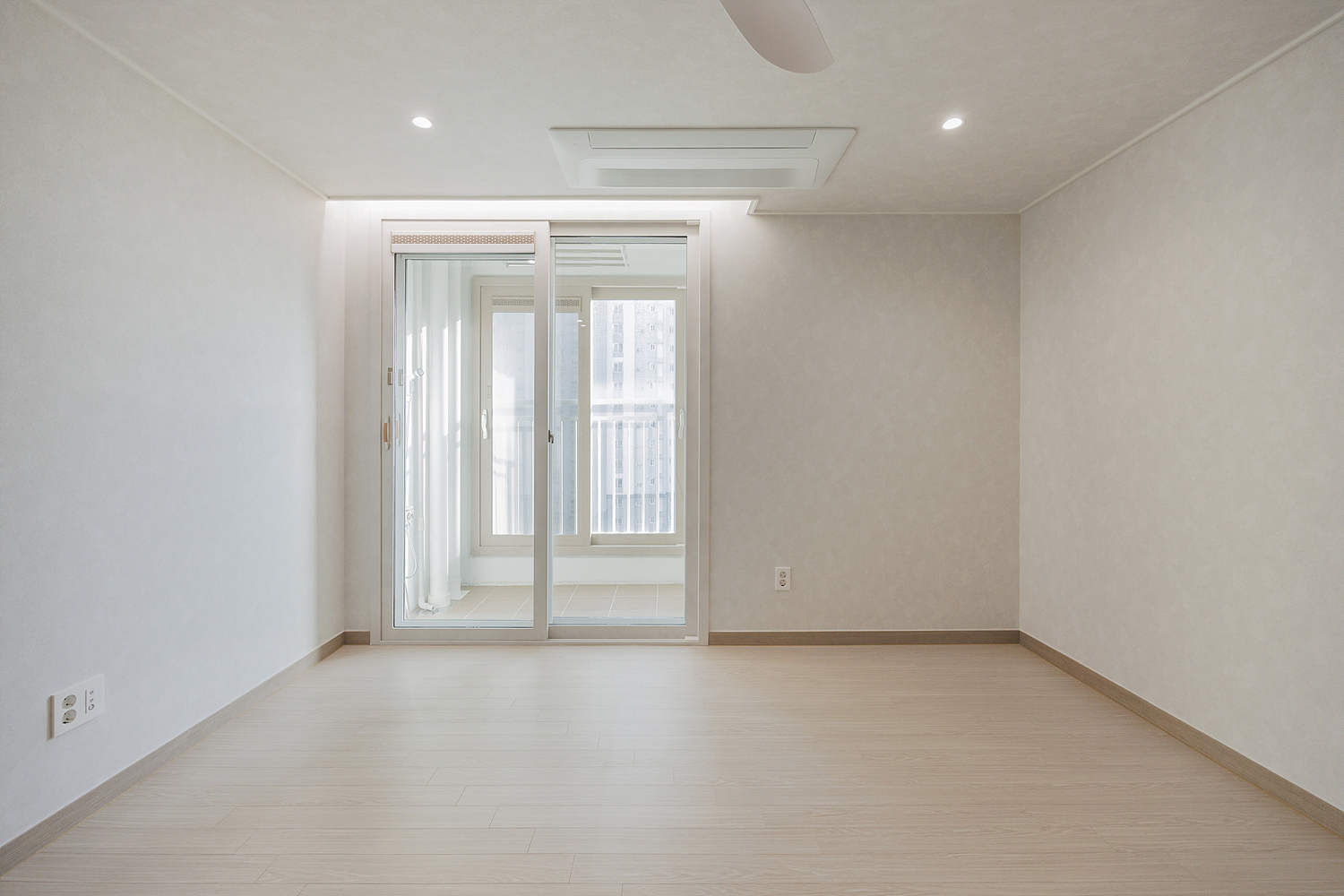 /user/i/idamdesign/editor/2609/12fc681adc29ef15e59fdaae46499658_1788410854_6821.jpg 이미지크게보기