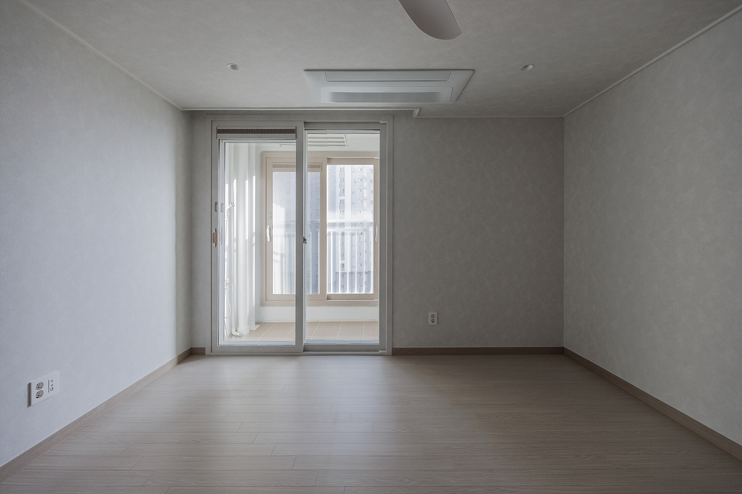 /user/i/idamdesign/editor/2609/12fc681adc29ef15e59fdaae46499658_1788410854_868.jpg 이미지크게보기