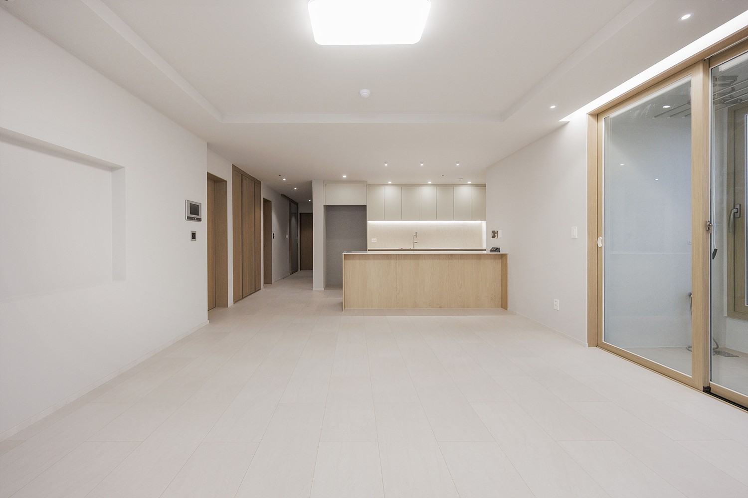/user/i/idamdesign/editor/2609/ccc9134f9d6c3084214a54092d344df6_1789962362_3415.jpg 이미지크게보기