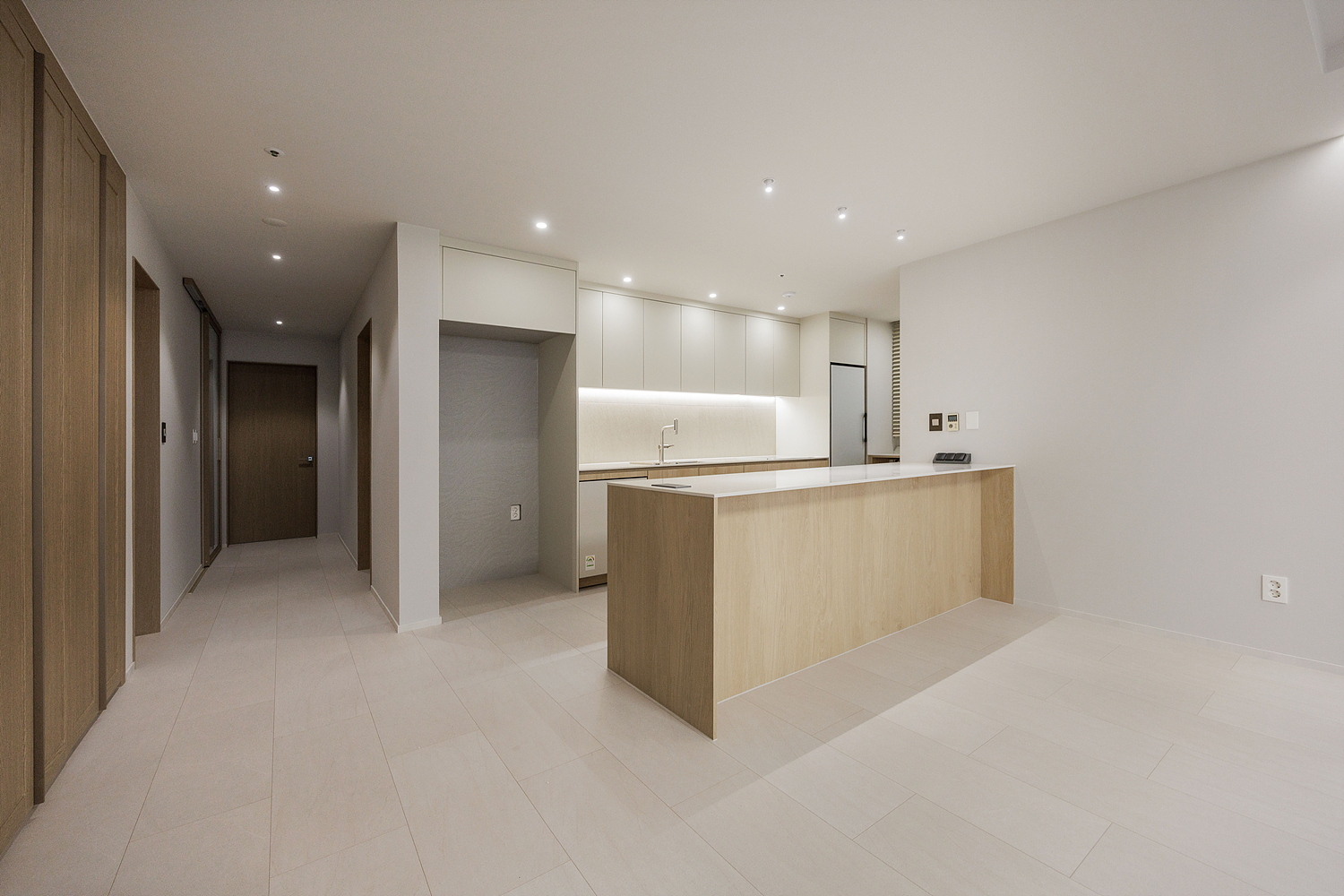 /user/i/idamdesign/editor/2609/ccc9134f9d6c3084214a54092d344df6_1789962371_0726.jpg 이미지크게보기