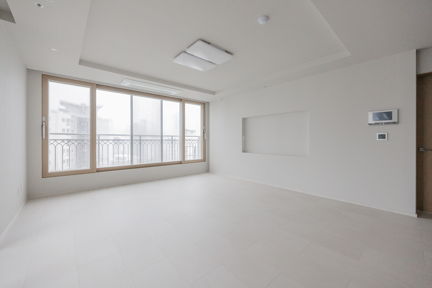 /user/i/idamdesign/editor/2609/ccc9134f9d6c3084214a54092d344df6_1789962381_0086.jpg 이미지크게보기