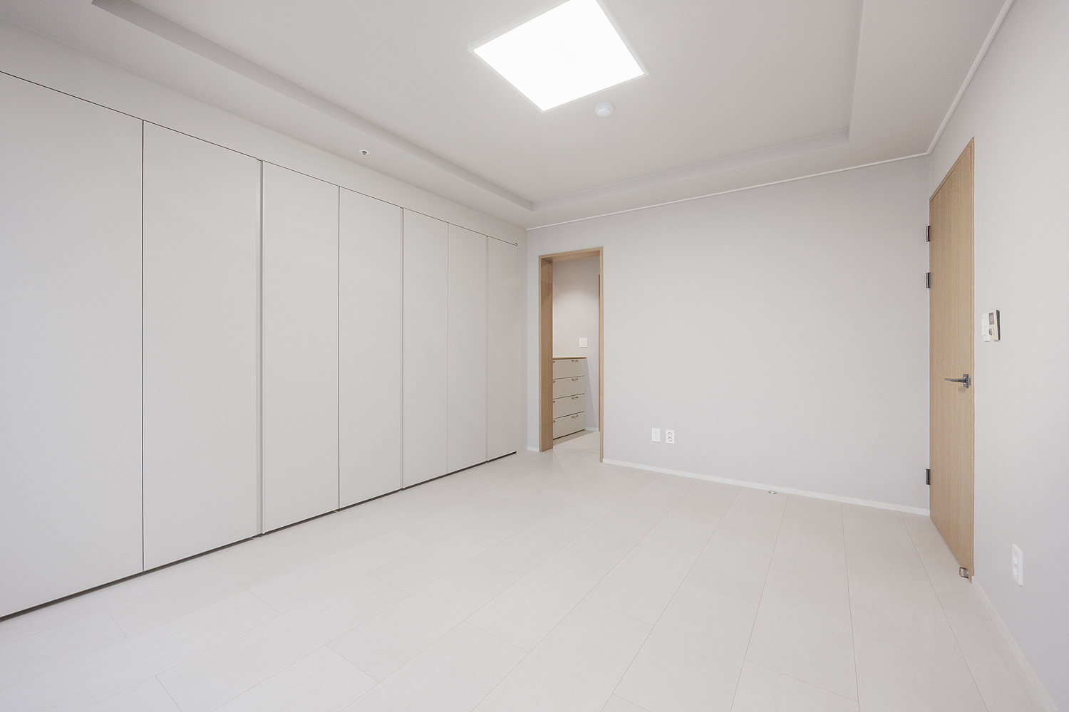 /user/i/idamdesign/editor/2609/ccc9134f9d6c3084214a54092d344df6_1789962393_2909.jpg 이미지크게보기
