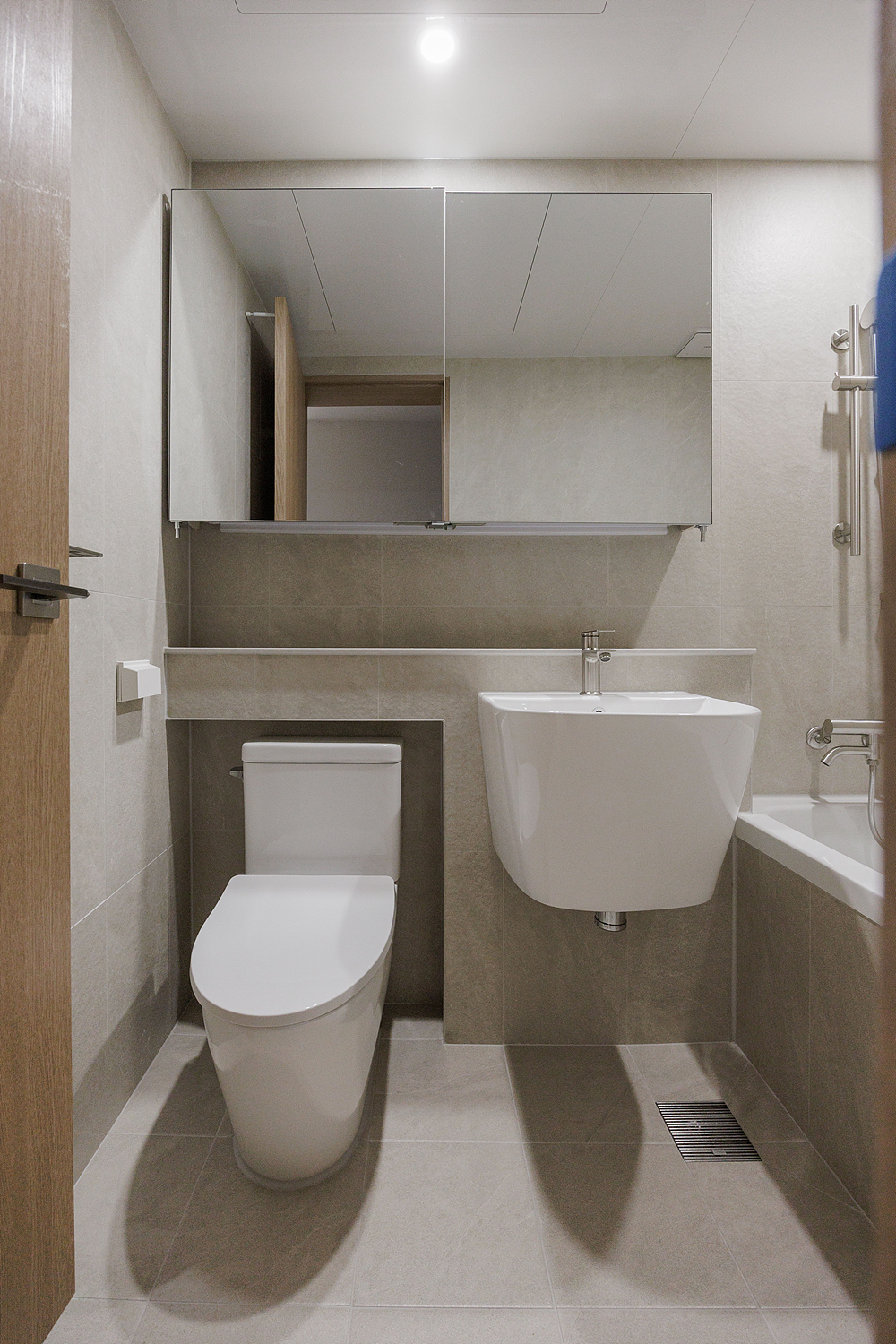 /user/i/idamdesign/editor/2609/ccc9134f9d6c3084214a54092d344df6_1789962478_3252.jpg 이미지크게보기