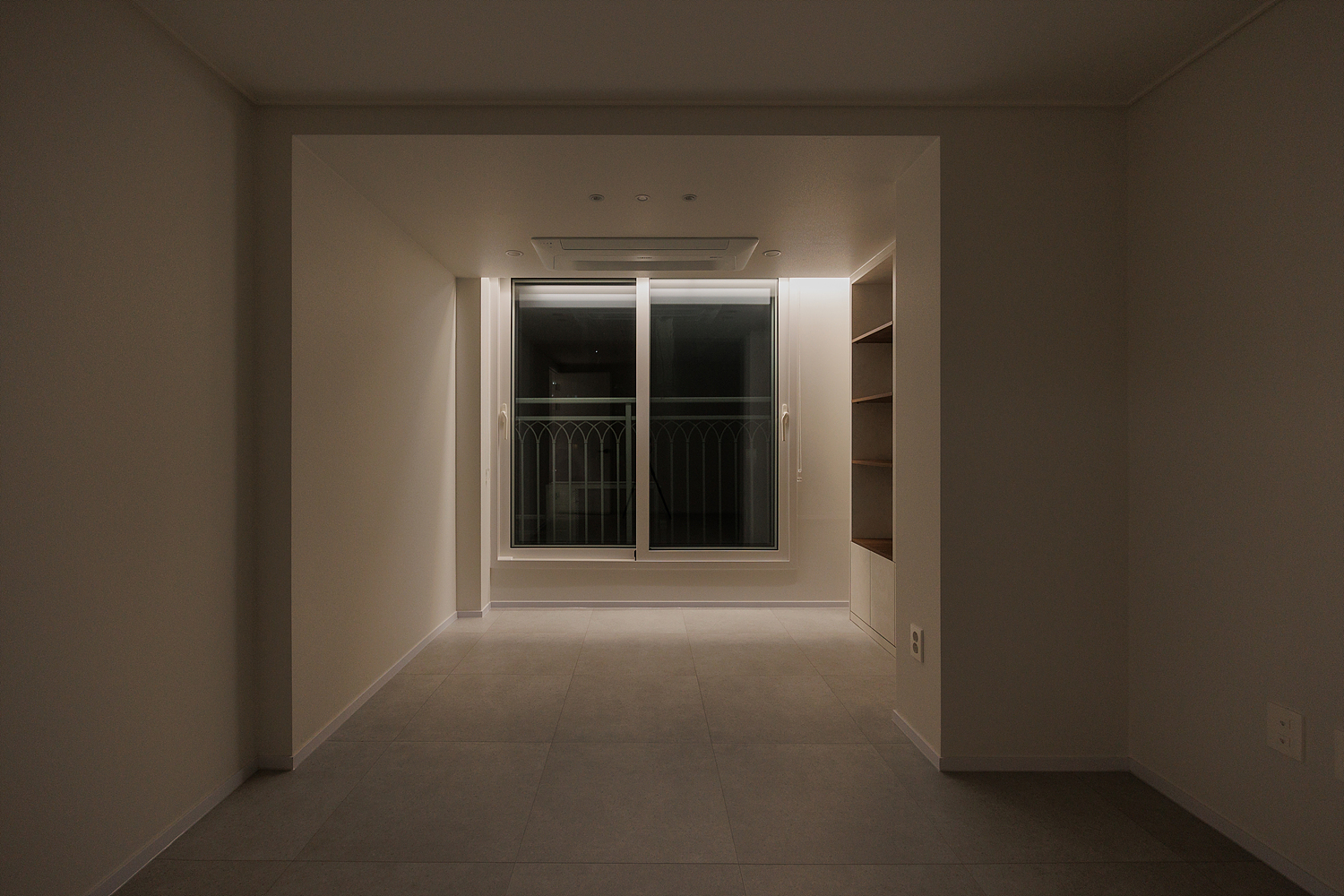 /user/i/idamdesign/editor/2609/dd34975cd858d4146763889eb3fd0387_1789099022_06.jpg 이미지크게보기
