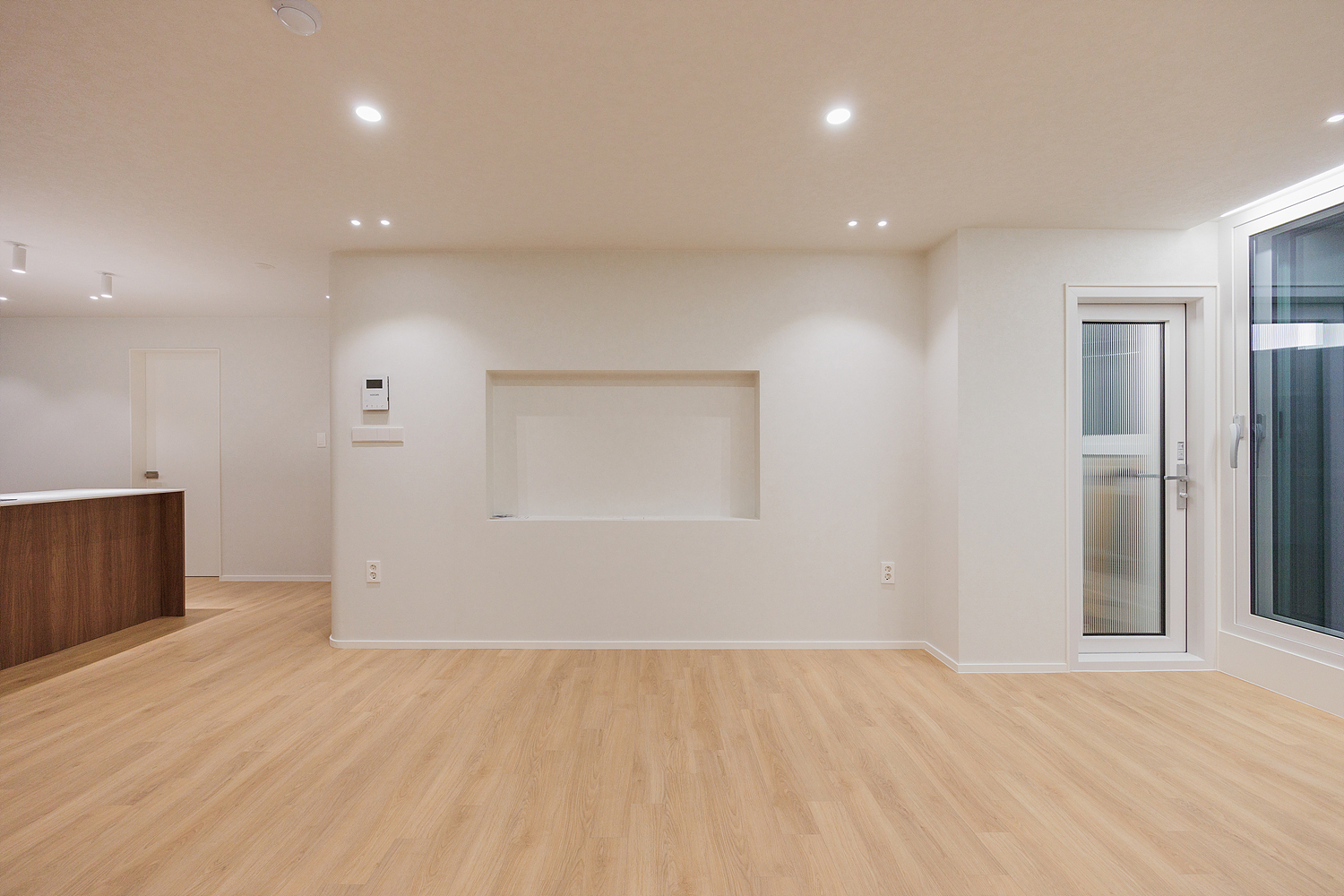 /user/i/idamdesign/editor/2610/90531b0c5fc3d70ce77a20c62ddb045b_1791258087_7263.jpg 이미지크게보기