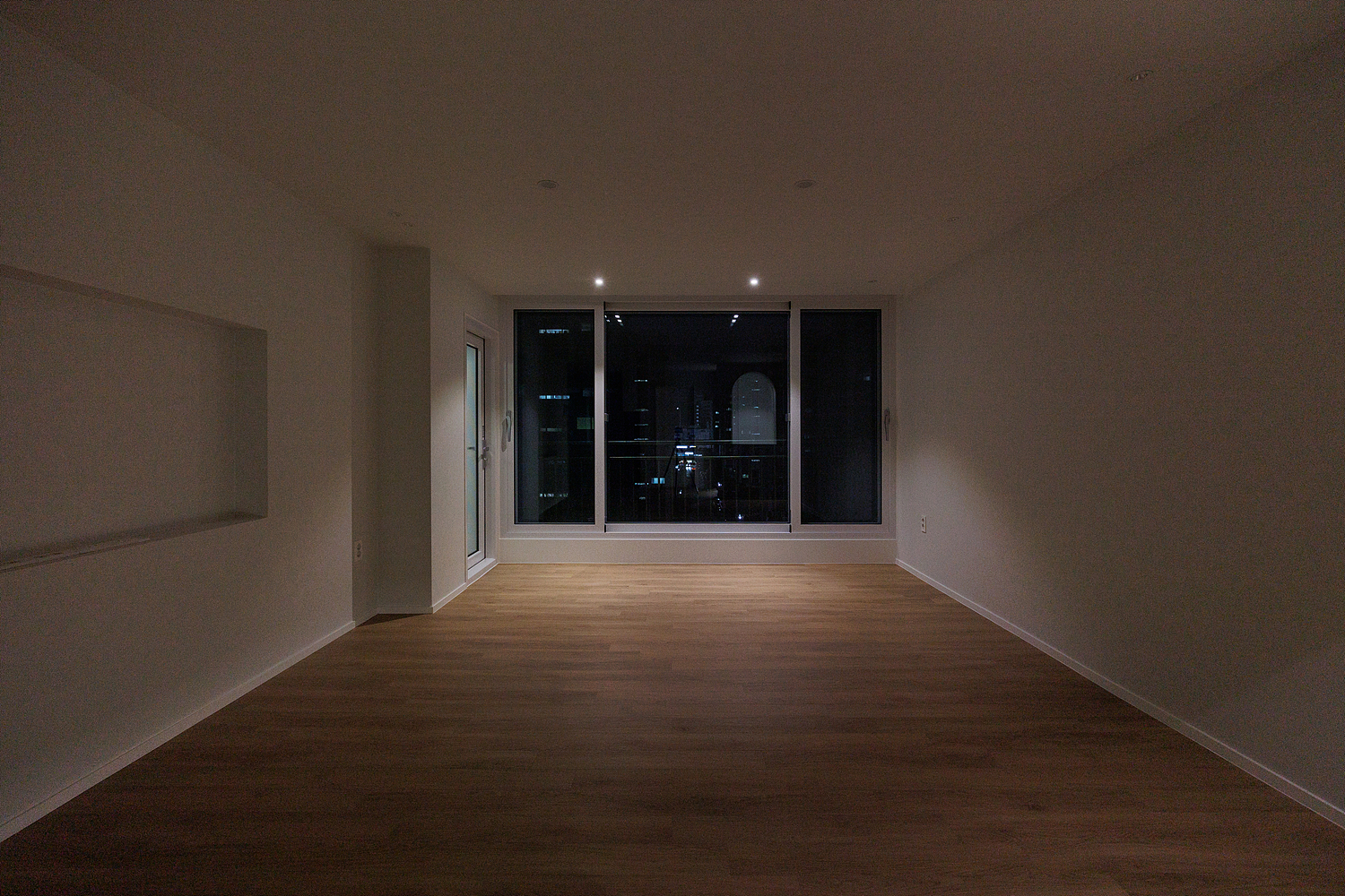 /user/i/idamdesign/editor/2610/90531b0c5fc3d70ce77a20c62ddb045b_1791258088_9791.jpg 이미지크게보기