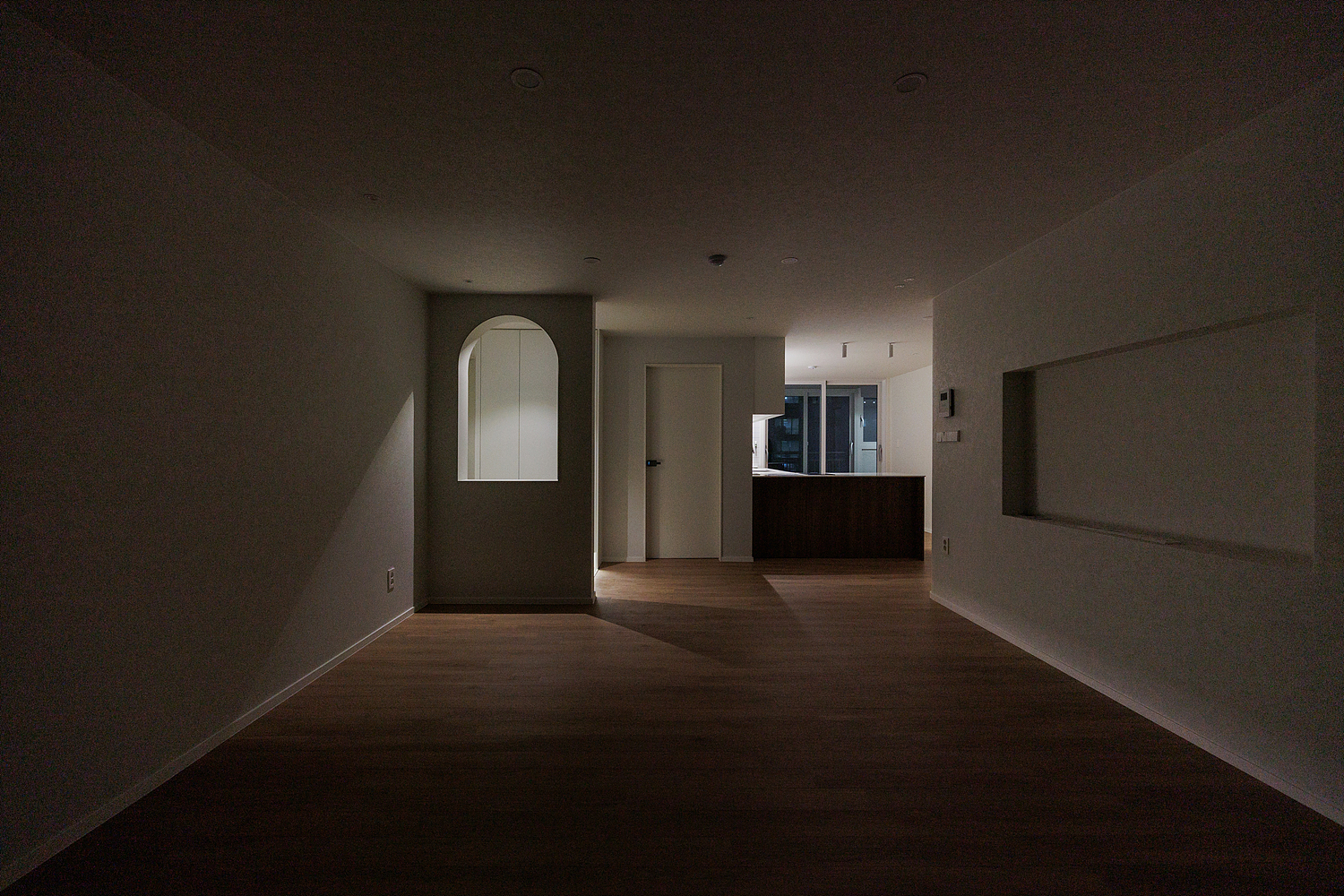 /user/i/idamdesign/editor/2610/90531b0c5fc3d70ce77a20c62ddb045b_1791258135_8663.jpg 이미지크게보기