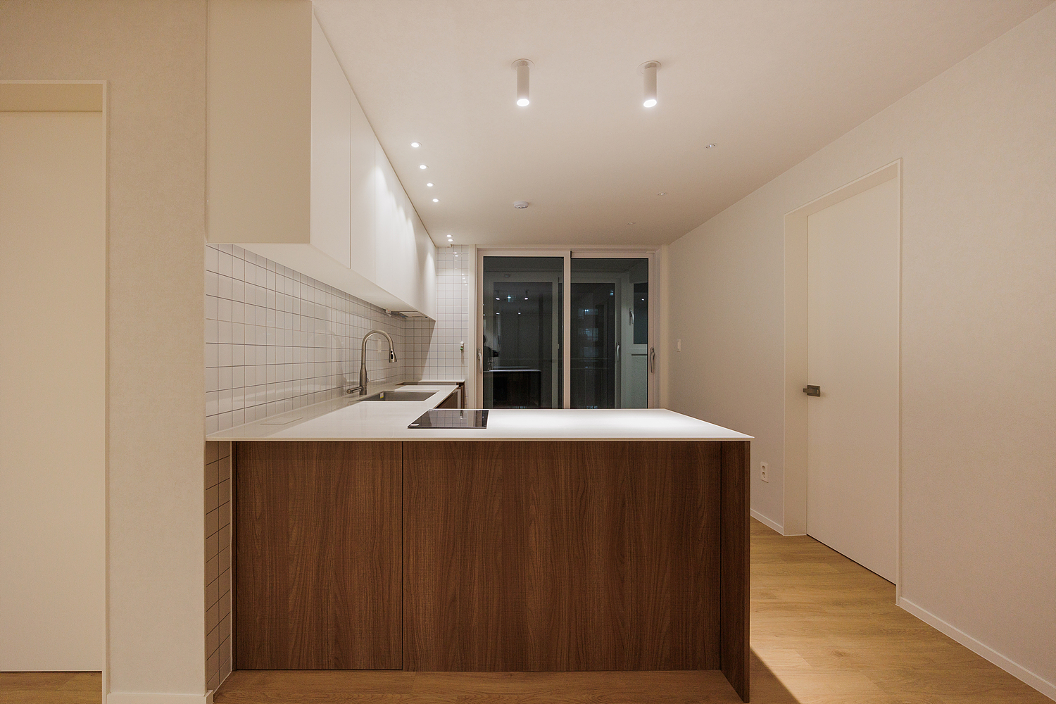 /user/i/idamdesign/editor/2610/90531b0c5fc3d70ce77a20c62ddb045b_1791258138_5205.jpg 이미지크게보기