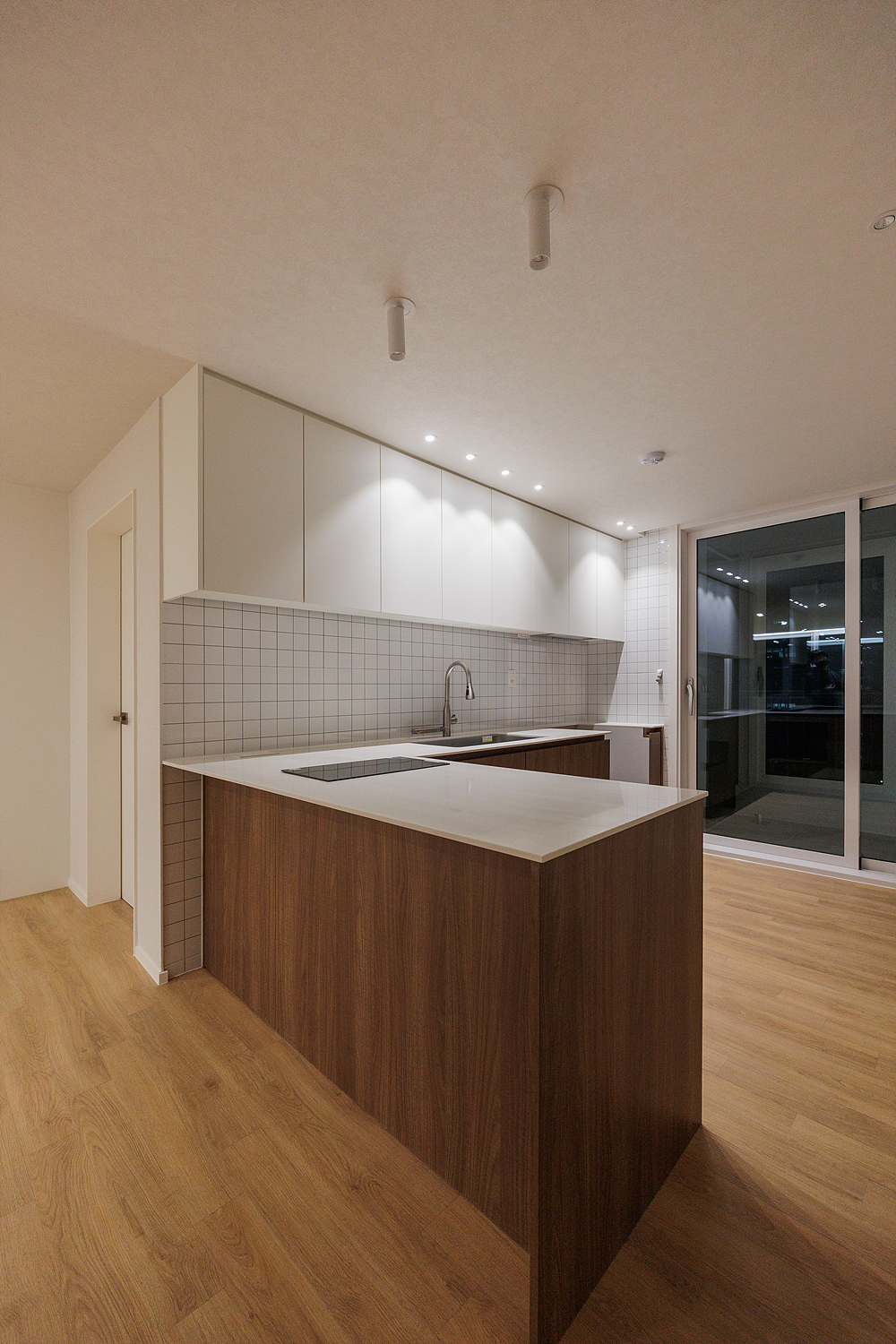 /user/i/idamdesign/editor/2610/90531b0c5fc3d70ce77a20c62ddb045b_1791258170_2169.jpg 이미지크게보기