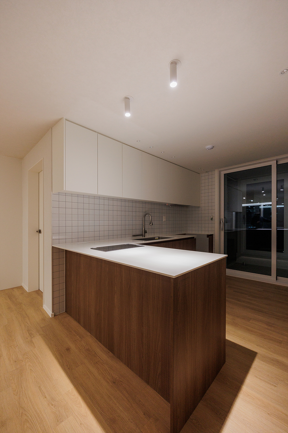 /user/i/idamdesign/editor/2610/90531b0c5fc3d70ce77a20c62ddb045b_1791258170_4511.jpg 이미지크게보기