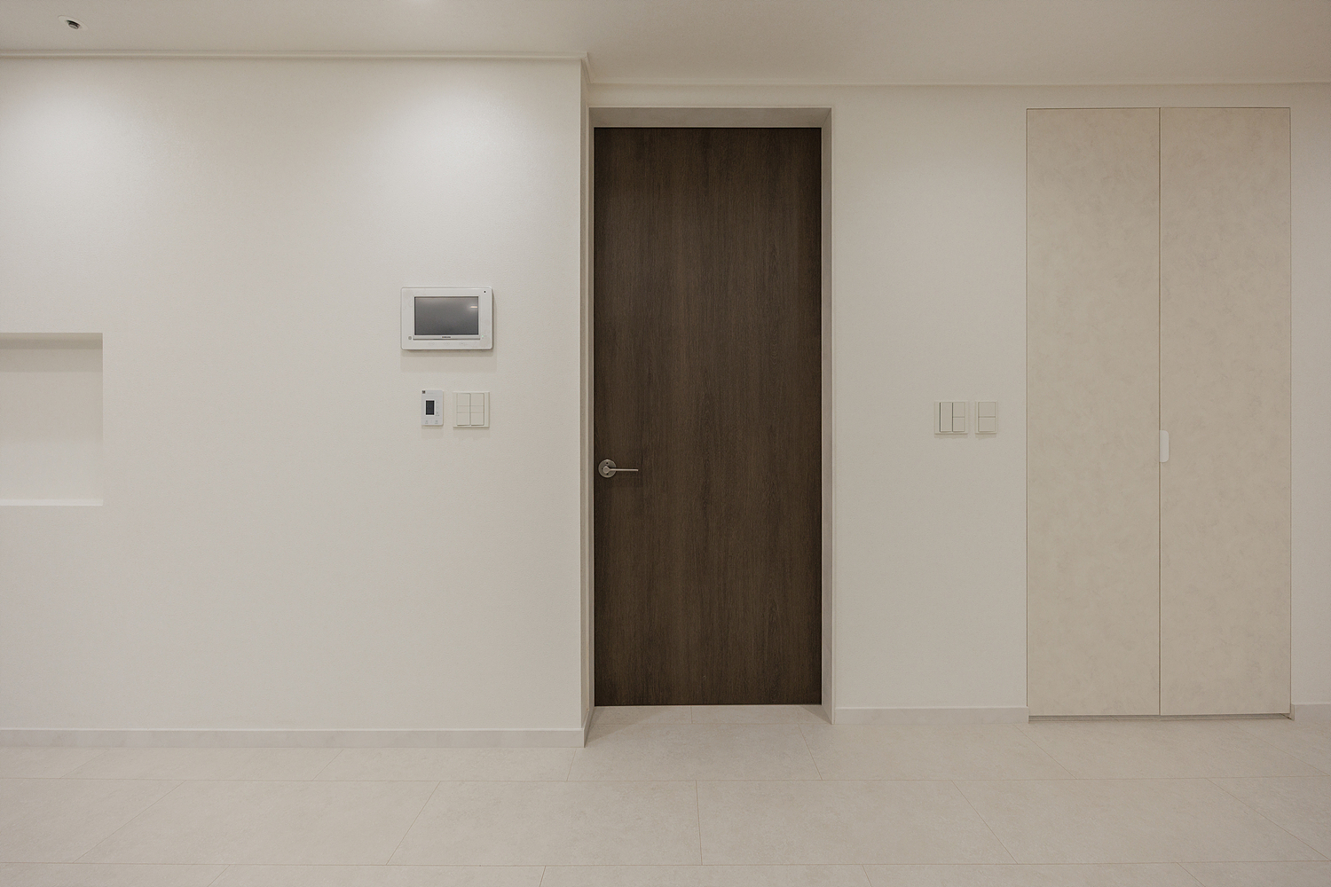 /user/i/idamdesign/editor/2610/b363a7564d59bbc7c538c6e230d984eb_1790828665_6378.jpg 이미지크게보기
