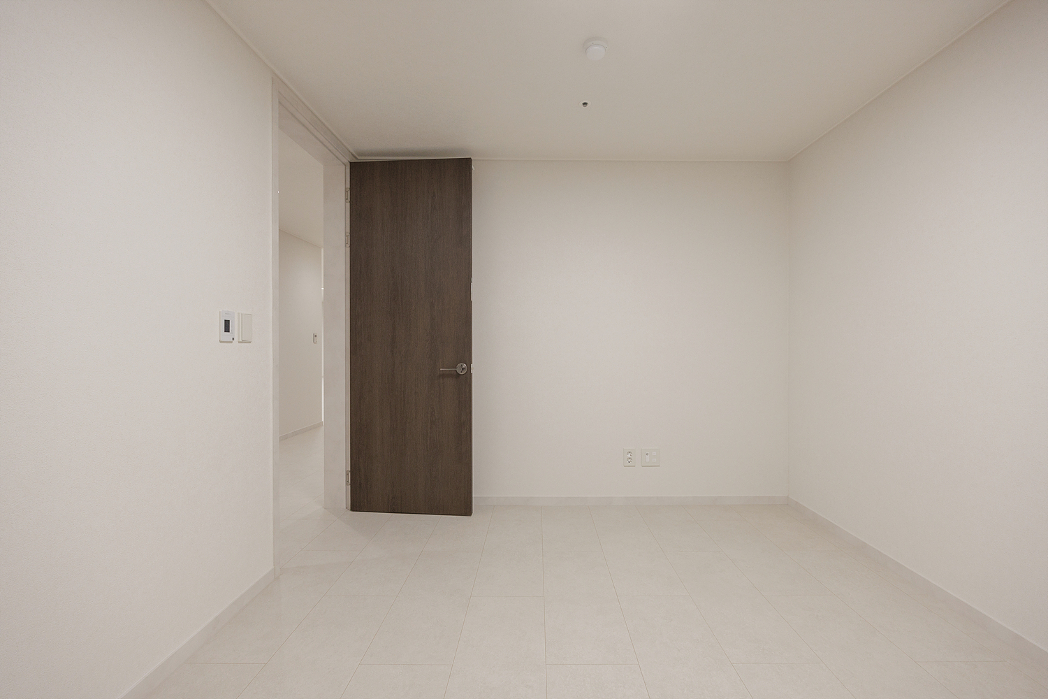 /user/i/idamdesign/editor/2610/b363a7564d59bbc7c538c6e230d984eb_1790828790_1201.jpg 이미지크게보기